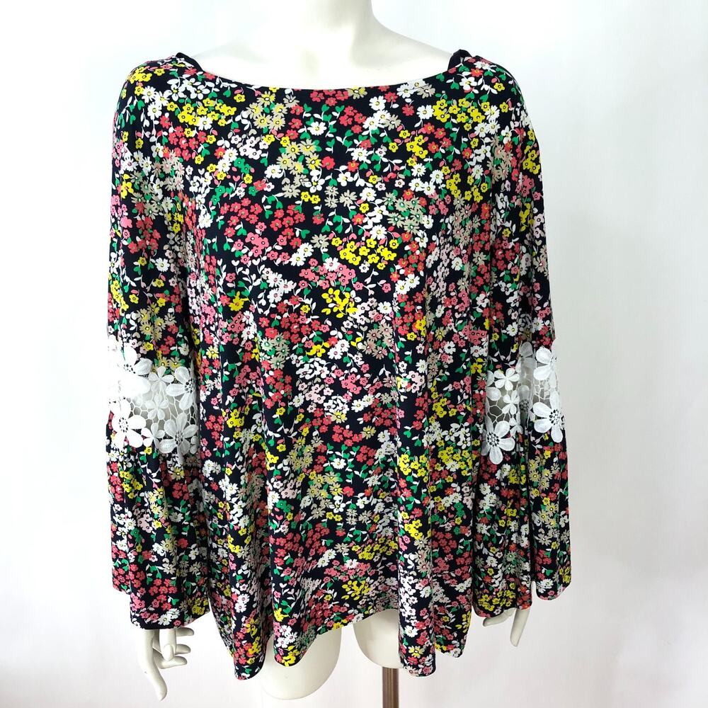 Tommy Hilfiger Plus 2X Bell Sleeve Pullover Lace Blouse All Over Print Floral